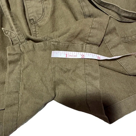 hinge Shorts Size Medium - Picture 5 of 5